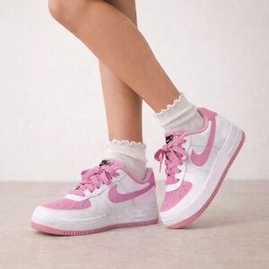 NIKE Air Force 1 Low Pink Sneakers 7